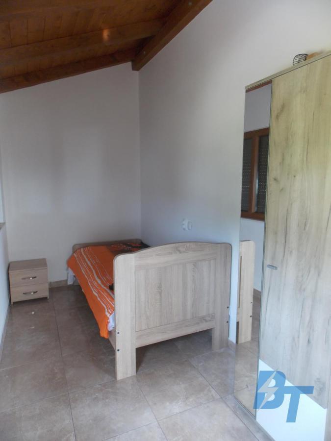 פודסטראנה Villa Nives Holiday Apartment Rentals מראה חיצוני תמונה