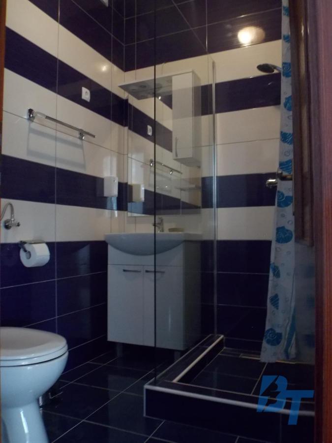 פודסטראנה Villa Nives Holiday Apartment Rentals מראה חיצוני תמונה